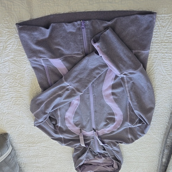 Lululemon jacket - Picture 1 of 6